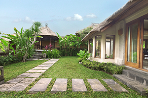 Garden Villa Exterior with Gazebo 300