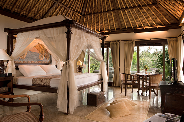 Pool Villa Interior 600