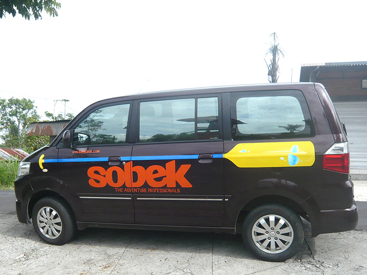 P1200131 CAR PICASA 750