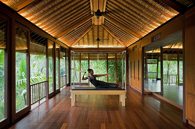 44166017-h1-pilates_studio-750