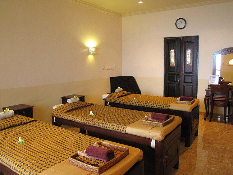 triple-room-750