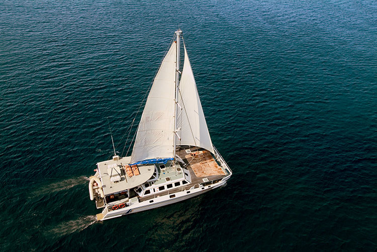 aristocat-sailingview-fromthetop-picasa-750