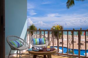 ビーチフロント ルーム