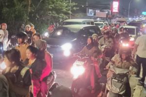 ホテル到着予定