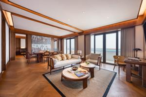 サヌール スイート