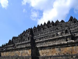 ボロブドゥール寺院へ