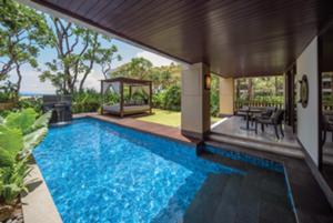 コンラッド プール スイート