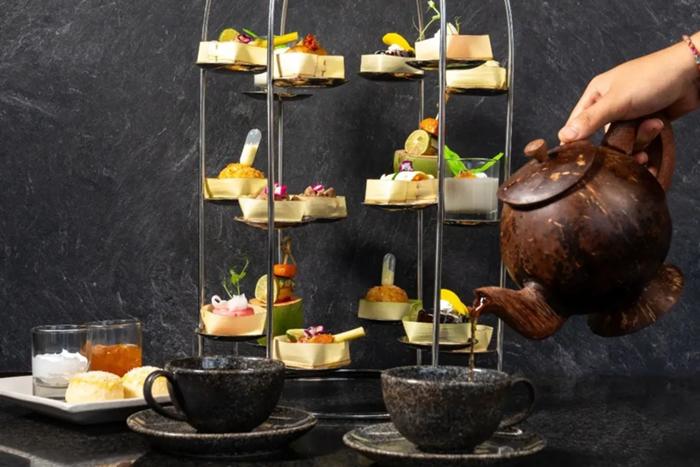 イースト ロビー ラウンジ