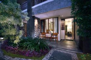 デラックス プールビュー