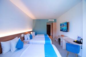 ザ プレミア トリプル