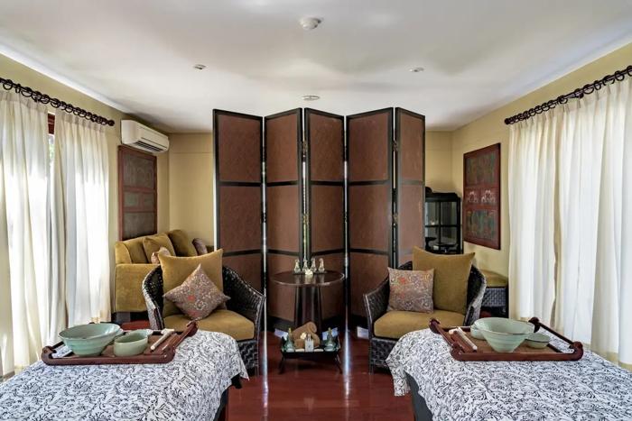 セラピストの熟練のテクニックで日頃の心身の疲れを解放してはいかがでしょうか?